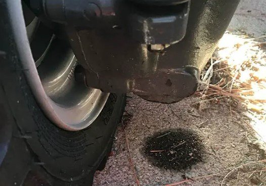 massey ferguson front axle leaking